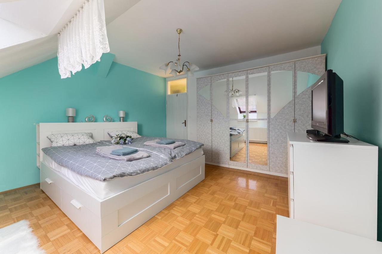 Apartma Lea Slovenj Gradec Bagian luar foto