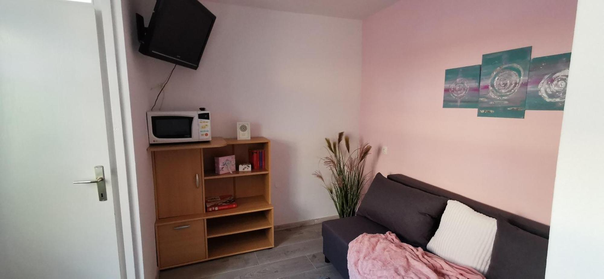 Apartma Lea Slovenj Gradec Bagian luar foto